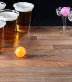 Lifetime Games Battle Pong / Beer VS Bubbels / Complete Set Wijn - Beer Pong / Bier Pong /drank Spel / Slag Pong / 18 Delig 7 Lifetime Games Battle Pong / Beer VS Bubbels / Complete Set Wijn - Beer Pong / Bier Pong /drank Spel / Slag Pong / 18 Delig -spellen-voor-volwassenen Winkel 550x281 1