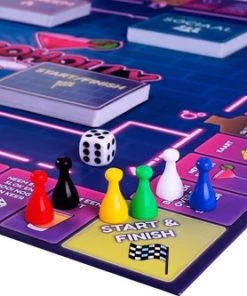 NX Party - ALCOHOLLY - Drankspel - Nederlandstalig - Bordspel - Spelletjes Voor Volwassenen - Drank Spelletjes 15 NX Party - ALCOHOLLY - Drankspel - Nederlandstalig - Bordspel - Spelletjes Voor Volwassenen - Drank Spelletjes -spellen-voor-volwassenen Winkel 550x333 3