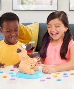 Mattel Games Puck Het Mopshondje - Kinderspel 11 Mattel Games Puck Het Mopshondje - Kinderspel -spellen-voor-volwassenen Winkel 550x363 1