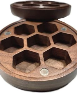 Aesteon Dungeons And Dragons D&D Houten Dice Box | Premium Opbergdoosje | Walnut Wood | Voor Set Van 7 | DnD | High Quality