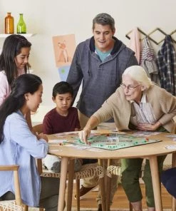 Monopoly Classic - Bordspel -spellen-voor-volwassenen Winkel 550x550 331