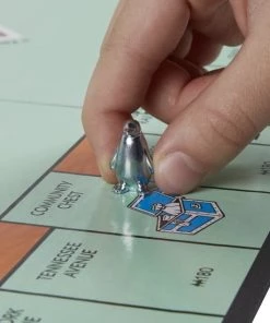 Monopoly Classic - Bordspel -spellen-voor-volwassenen Winkel 550x550 338