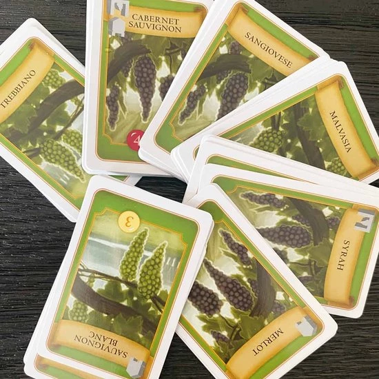 Stonemaier Games Viticulture Essential Edition + Tuscany Expansion Set 2 Stonemaier Games Viticulture Essential Edition + Tuscany Expansion Set - Afbeelding 2